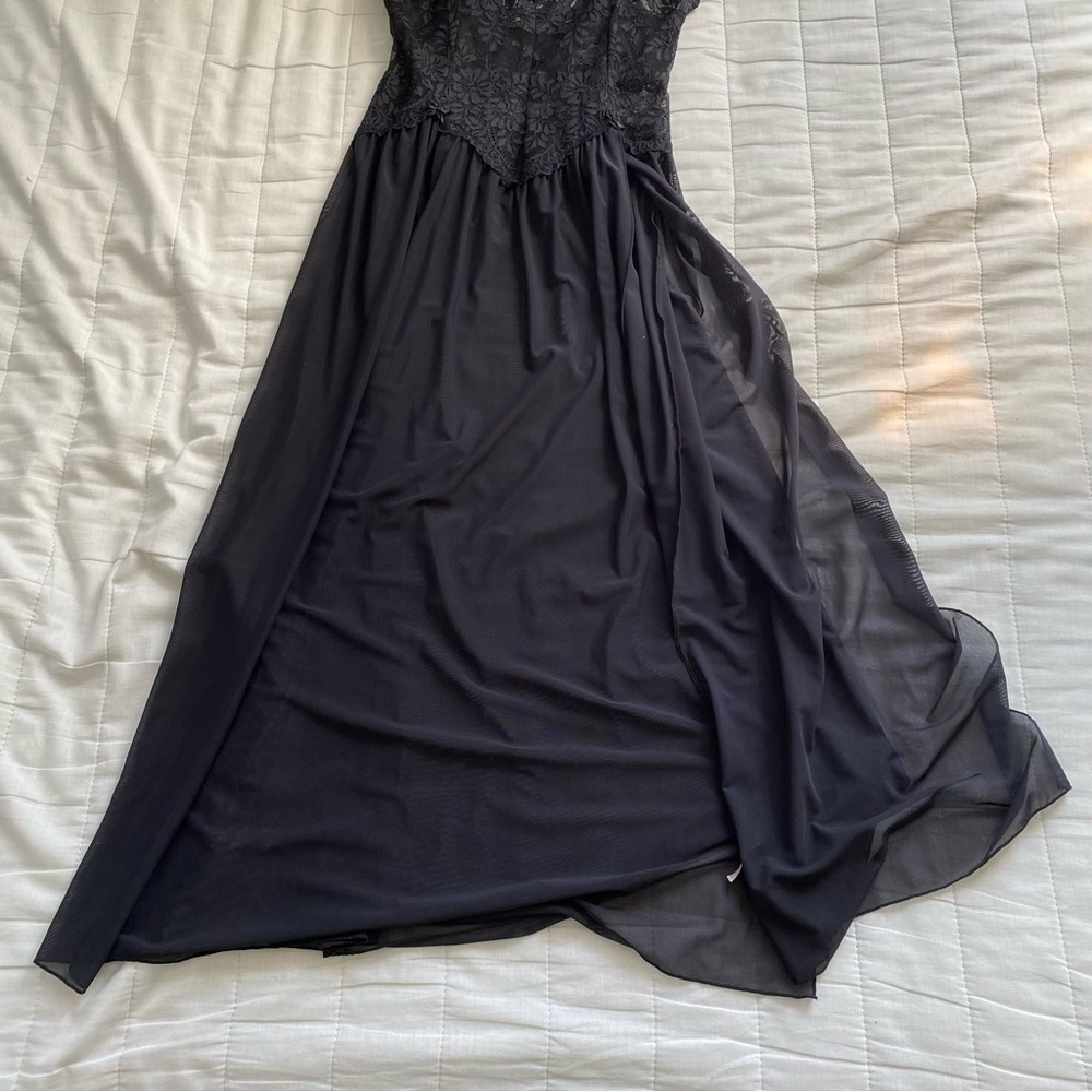 La Vie En Rose Black Lace Bodice Slip - Picture 6 of 11
